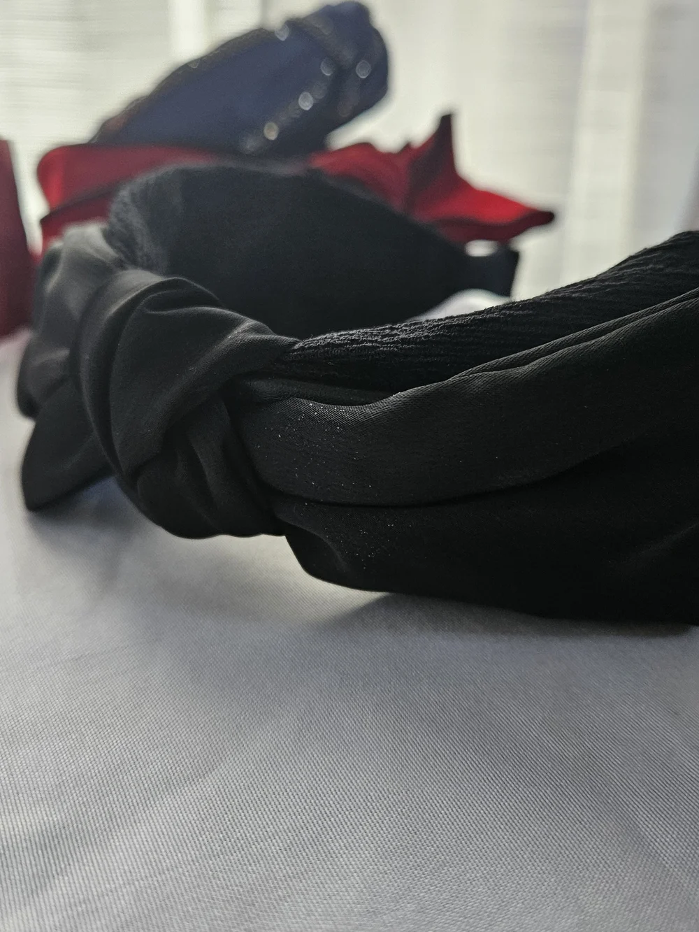 Women’s Knotted Headband Set - Red, Black, Tan, Blue